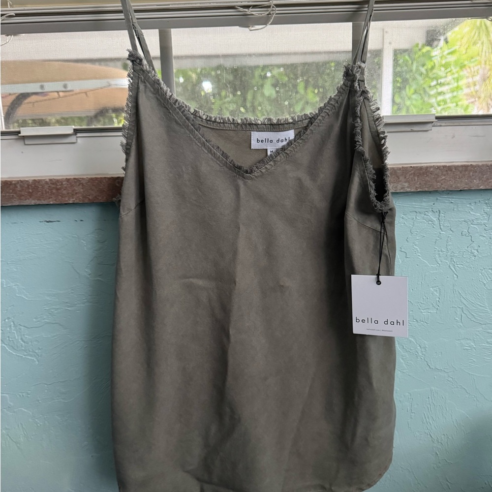 Bella Dahl Green Fitted Ruffled Camisole